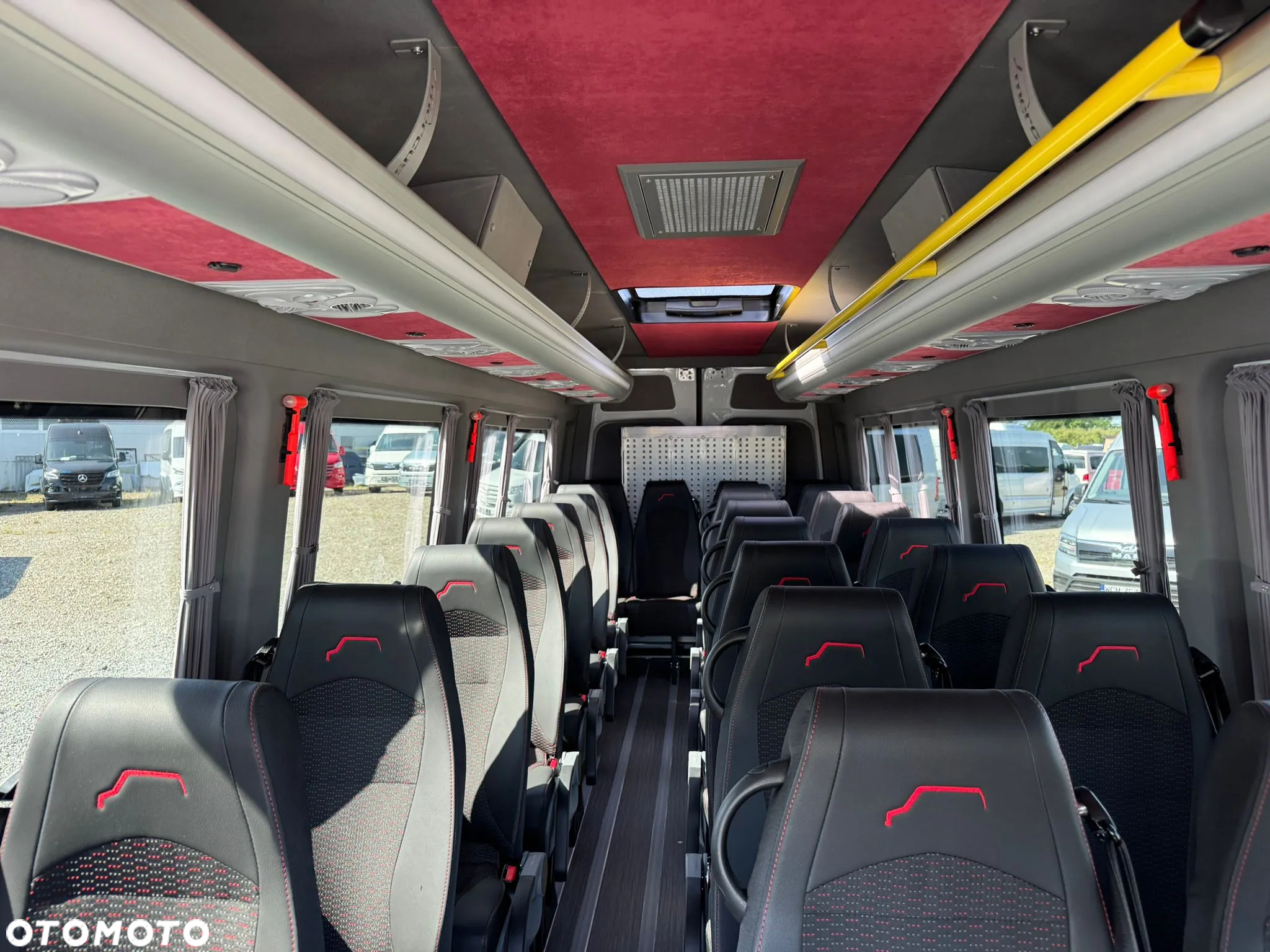 Mercedes-Benz Sprinter 519 - 10