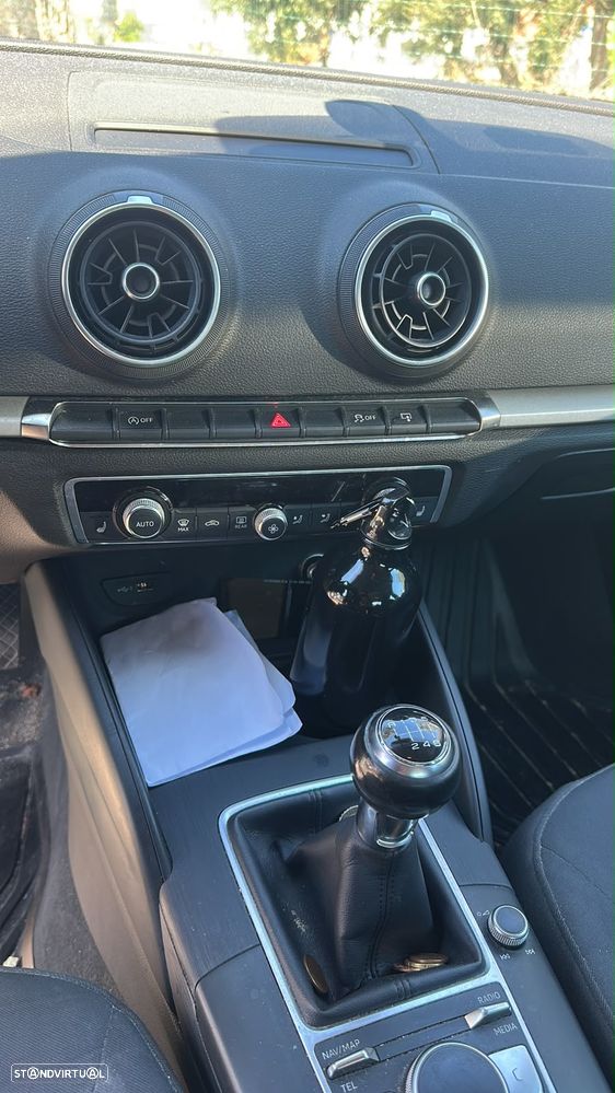 Audi A3 Sportback - 3