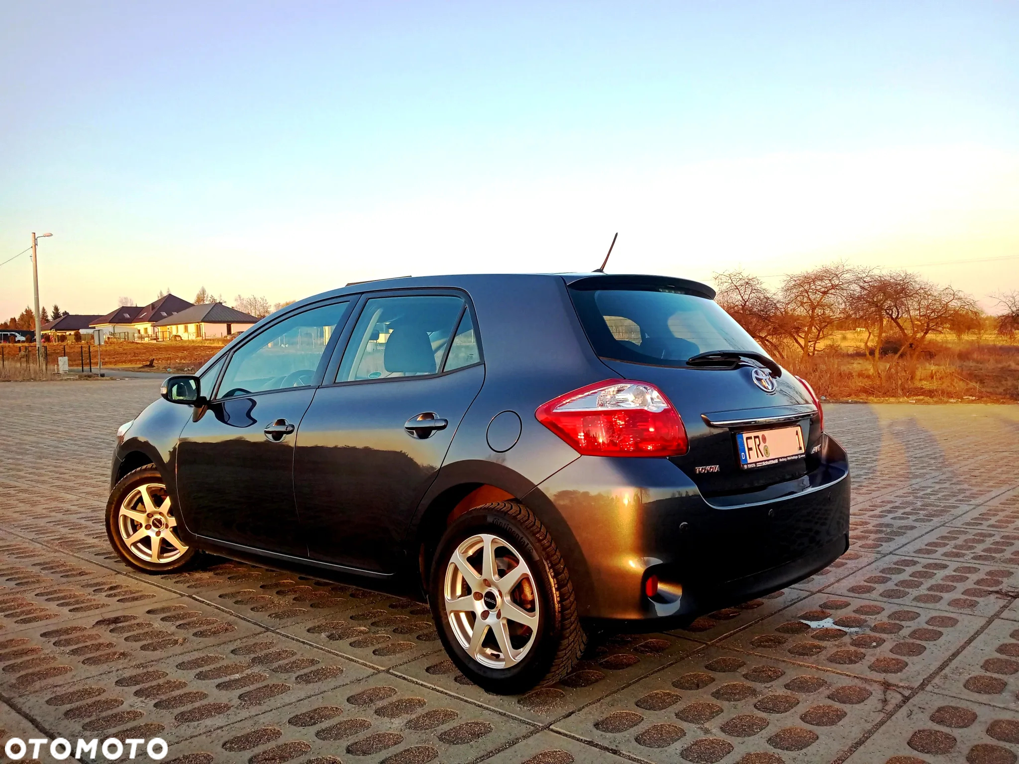 Toyota Auris - 4