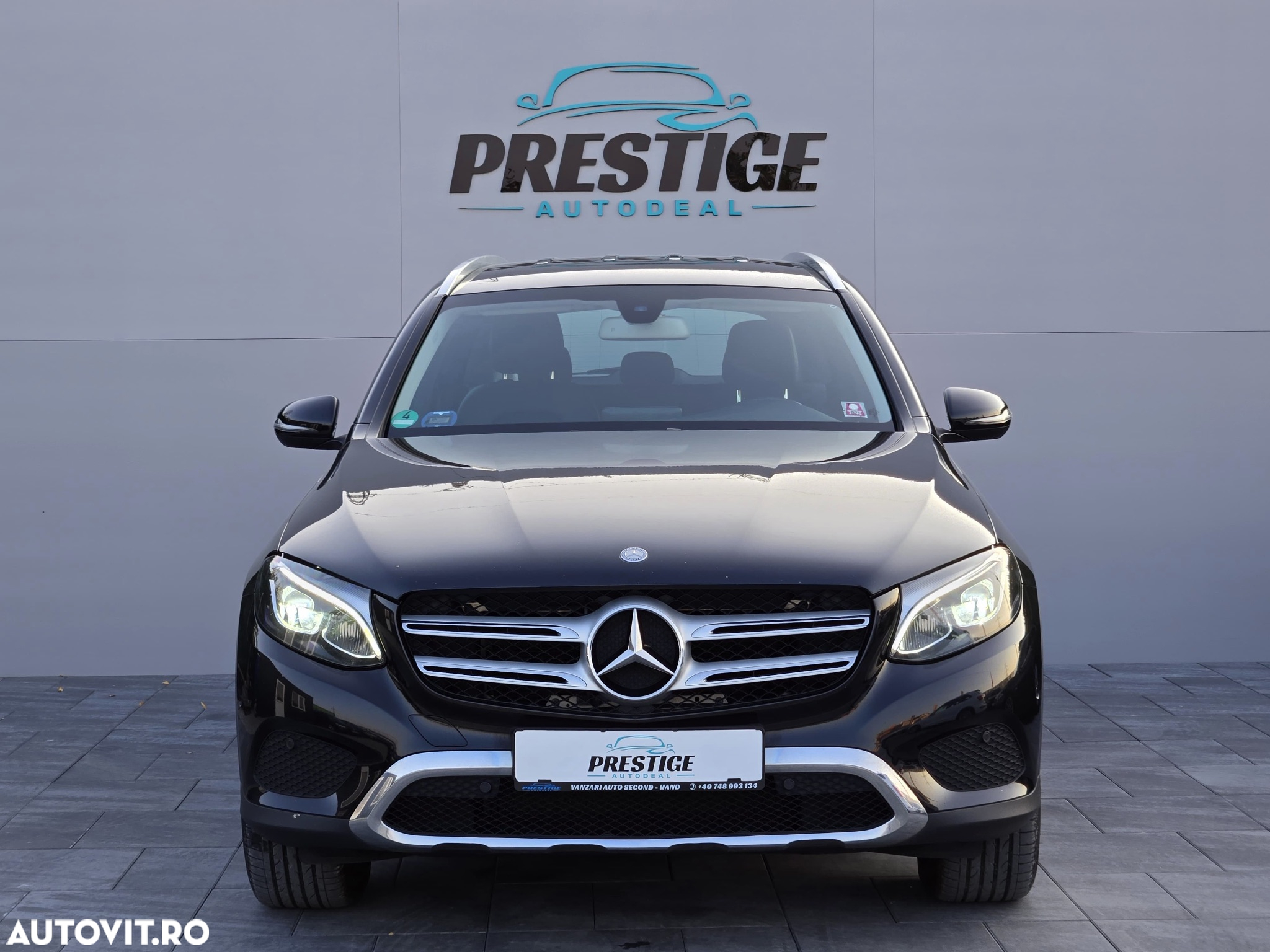 Mercedes-Benz GLC 220 d 4Matic 9G-TRONIC Exclusive - 3