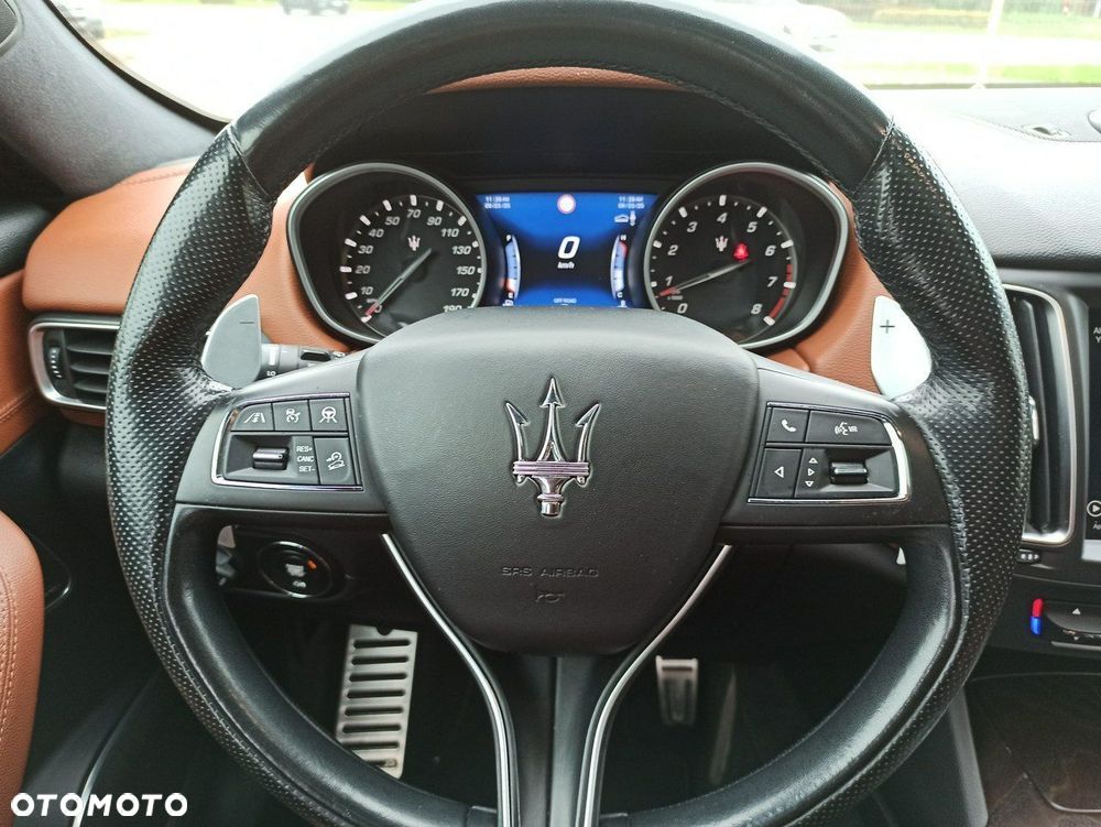 Maserati Levante - 13