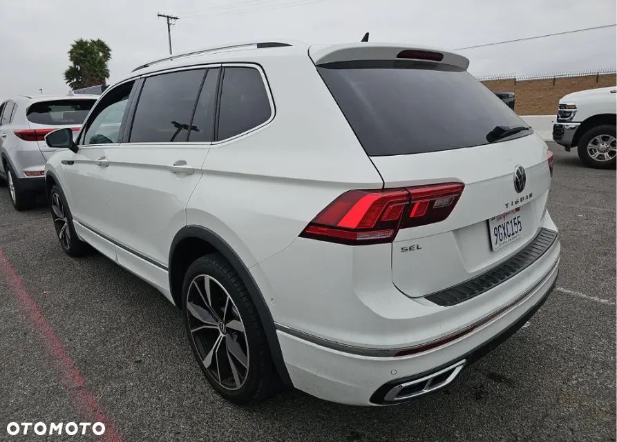 Volkswagen Tiguan - 5