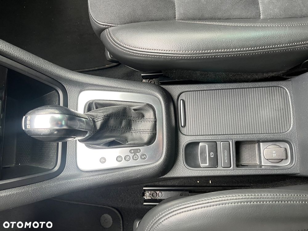 Volkswagen Sharan 2.0 TDI DSG BlueMotion Technology Comfortline - 13