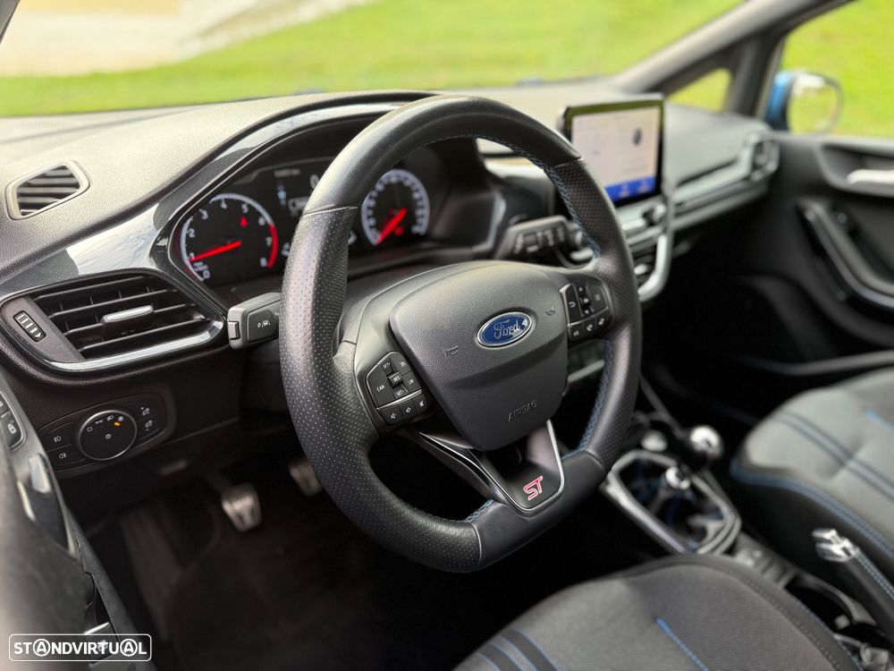Ford Fiesta 1.5 EcoBoost S&S ST X - 19