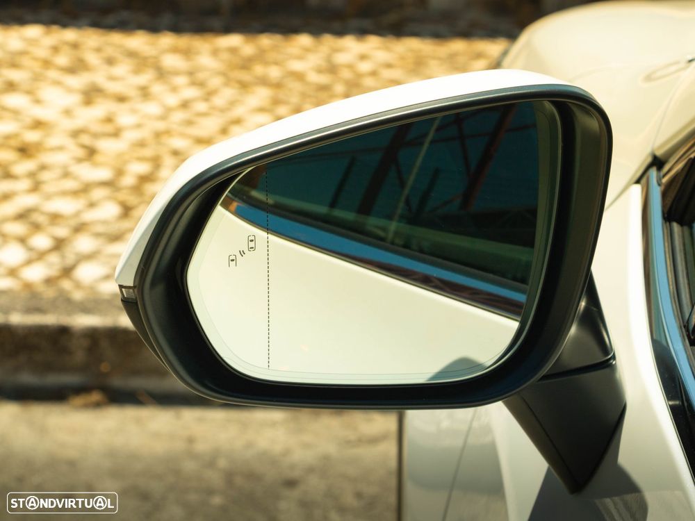 Lexus NX 450h+ Executive - 29