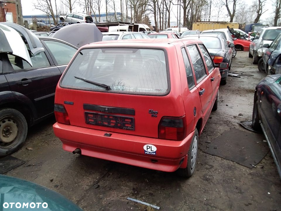 Maska FIAT UNO 1.0B 02r. drzwi, klapa ,lampy.... - 2