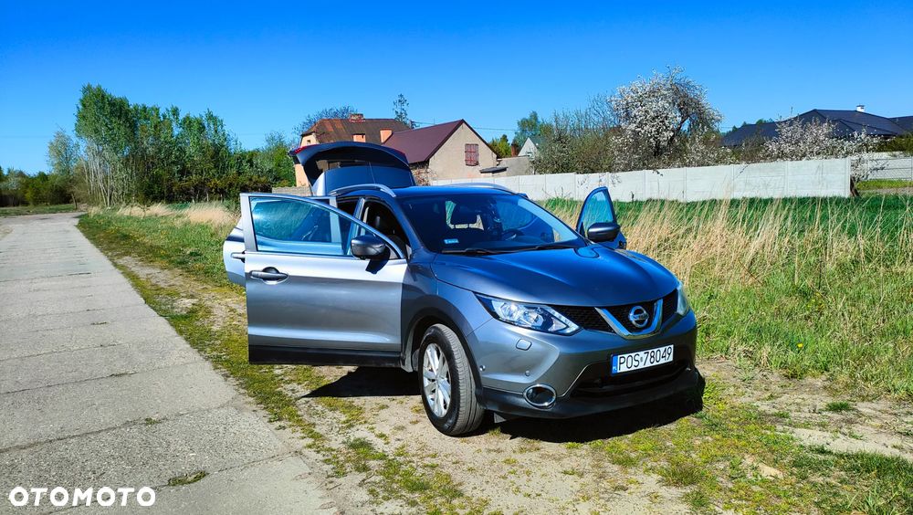Nissan Qashqai 1.5 dCi Tekna - 4