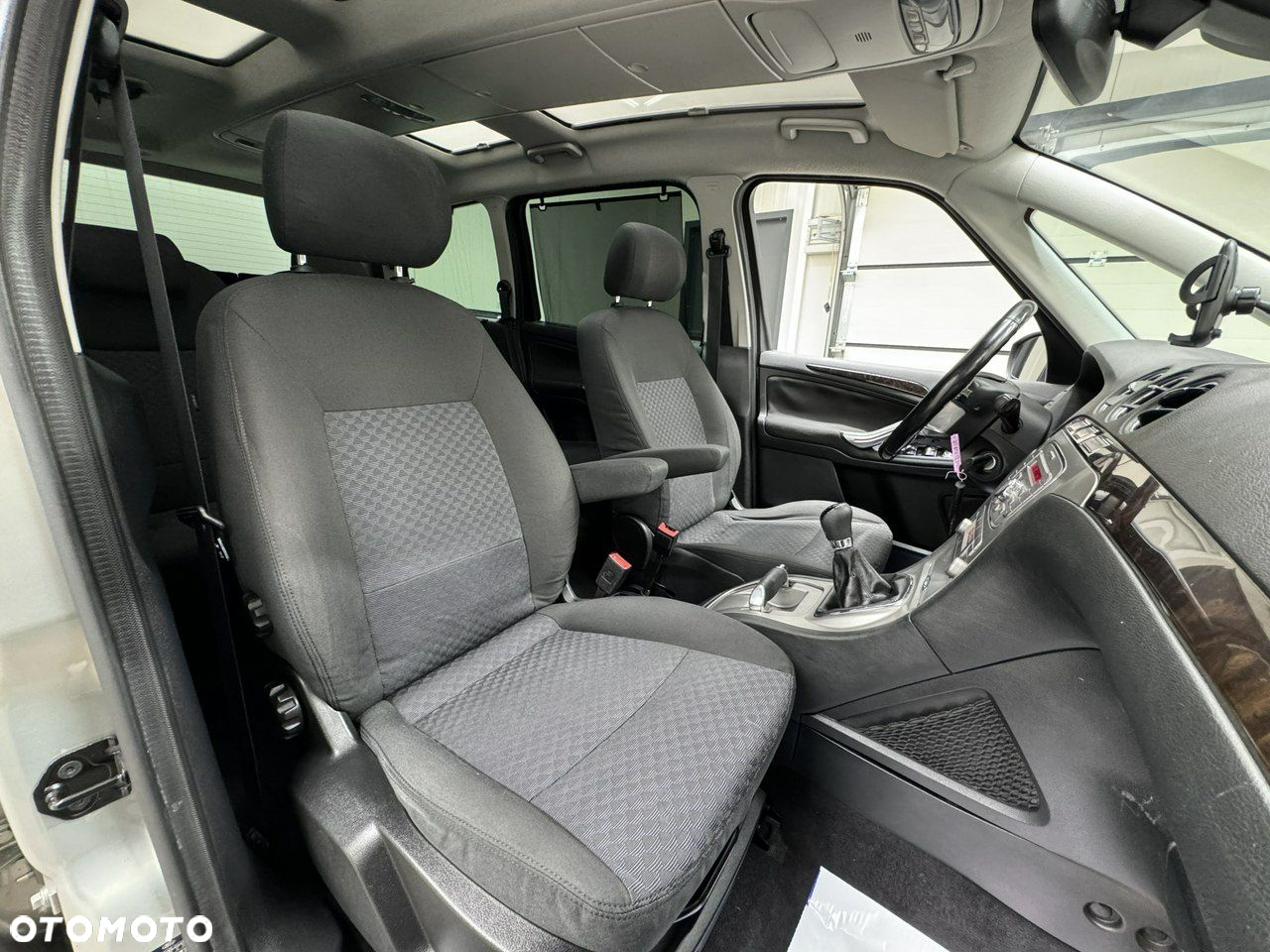 Ford Galaxy - 31