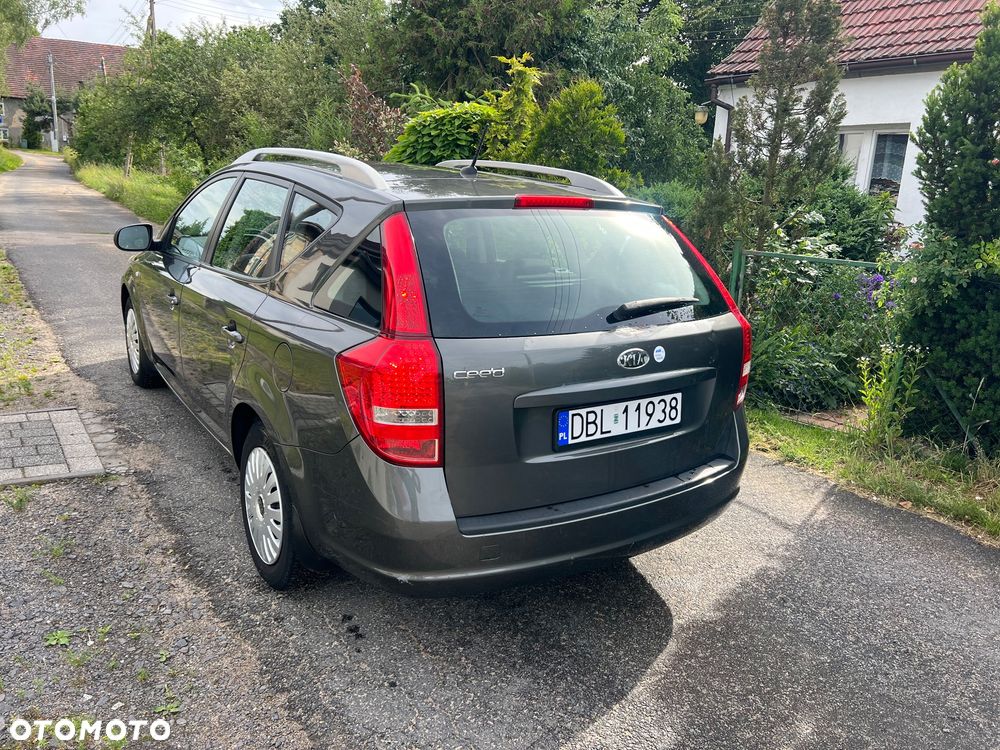 Kia Ceed 1.4 CVVT LX - 5