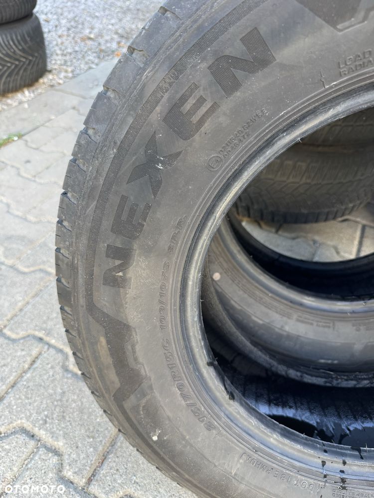 Opony letnie do busa 215/70/15c Nexen 4 sztuki 21r i 24r - 2