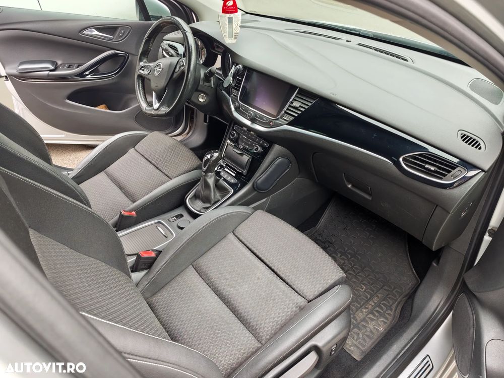 Opel Astra - 16