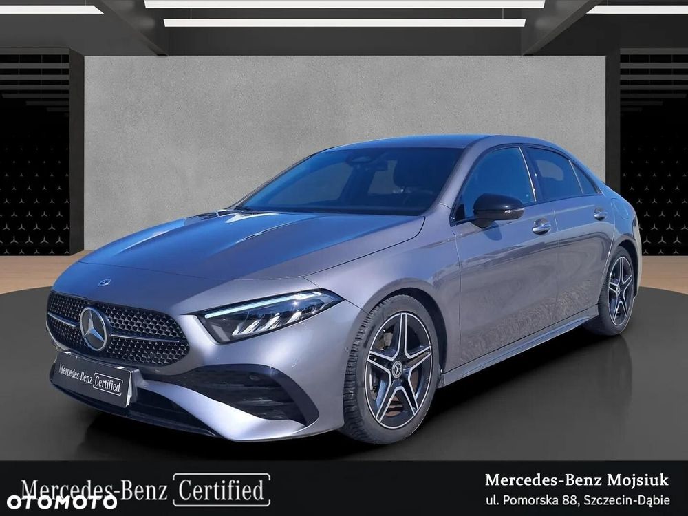 Mercedes-Benz Klasa A 200 AMG Line 7G-DCT - 3