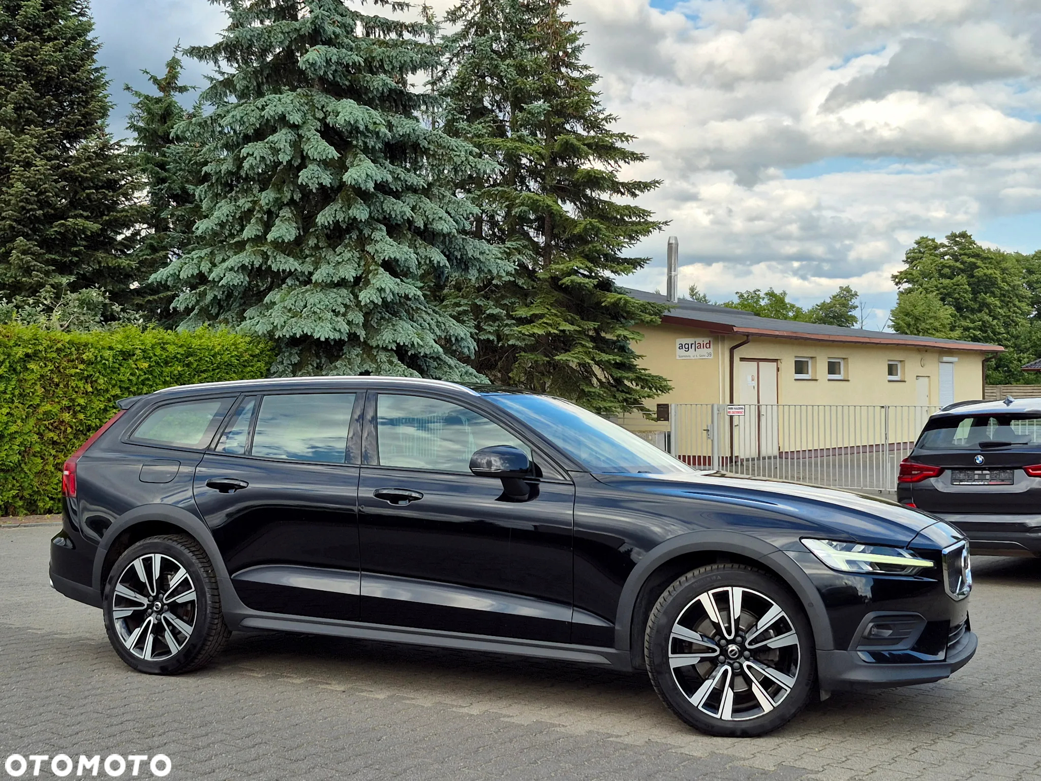 Volvo V60 Cross Country Plus B5 B AWD - 3