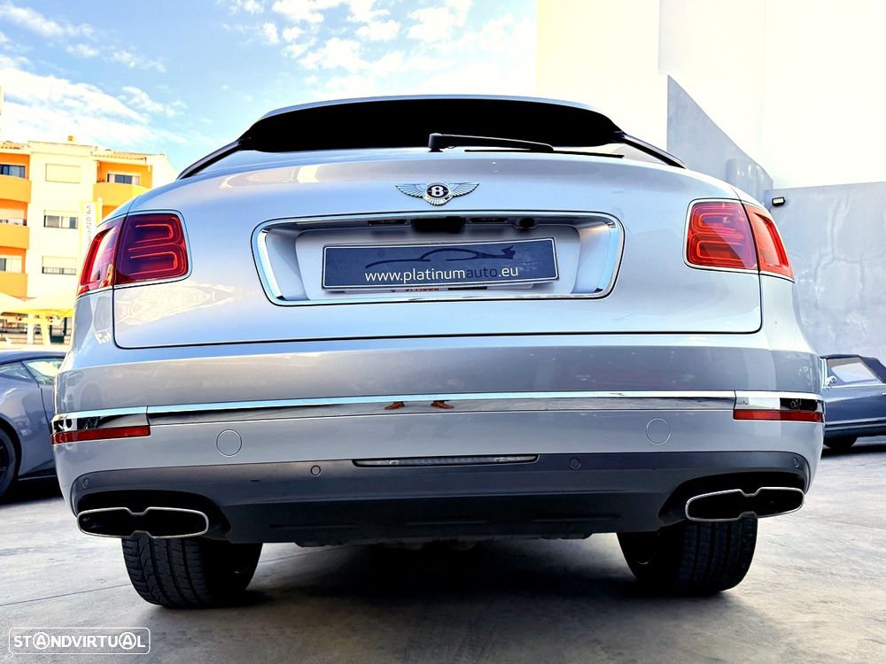 Bentley Bentayga V8 - 58