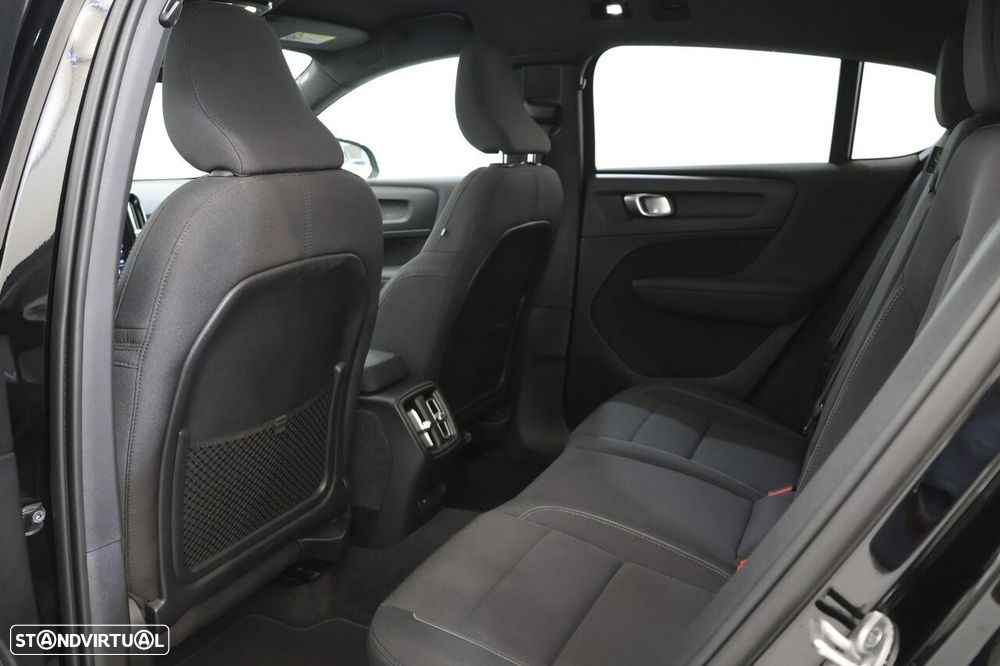 Volvo C40 Recharge Core - 8