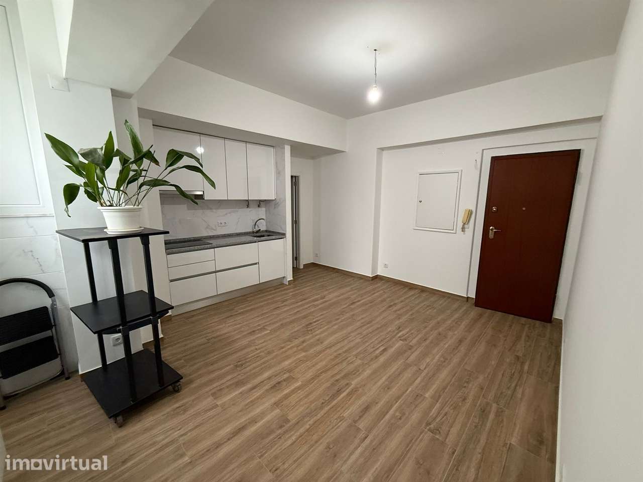 Apartamento T1 na Reboleira - Amadora - Grande imagem: 4/18