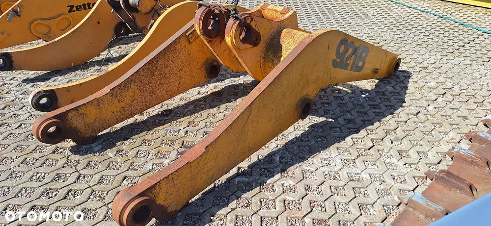 Ramię do ładowarki CASE 921