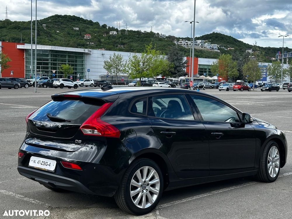 Volvo V40 D2 - 13