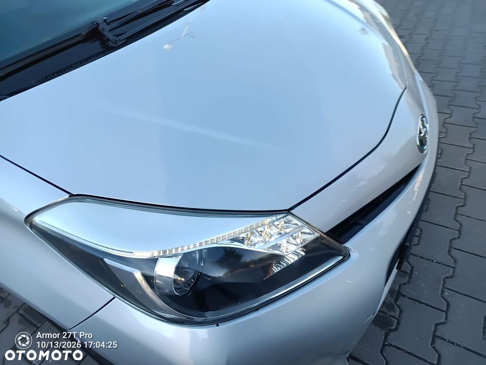 Toyota Yaris - 13