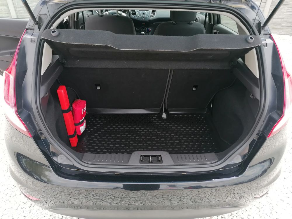 Ford Fiesta 1.25 Ambiente - 24