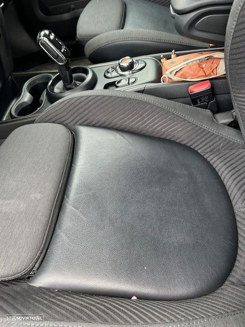 MINI Countryman Cooper D Auto - 6