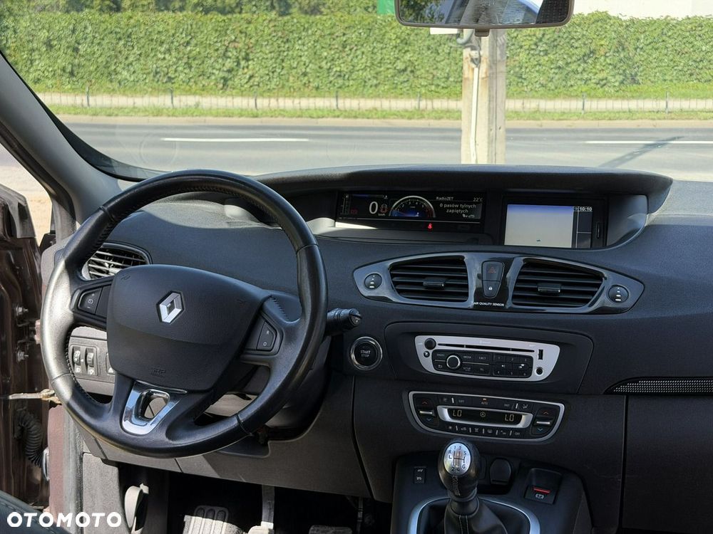 Renault Scenic - 23