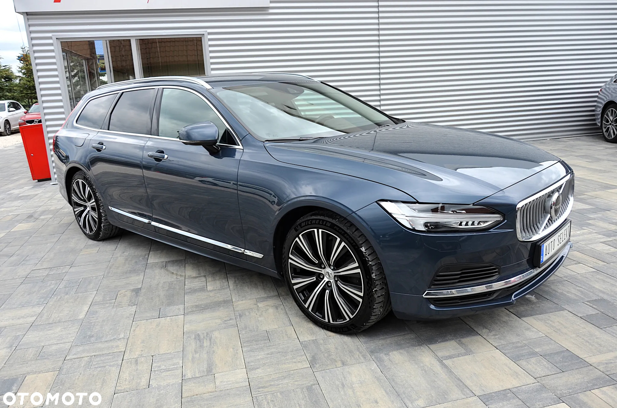 Volvo V90 T6 Recharge AWD Geartronic Inscription - 17