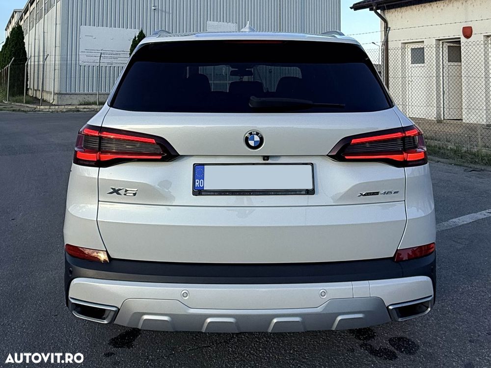 BMW X5 xDrive45e - 5