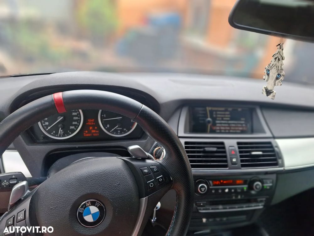 BMW X6 - 12