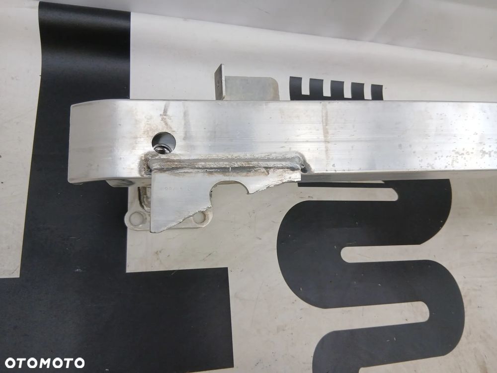Belka wzmocnienie pod przedni zderzak Alfa Romeo Junior Fiat 600 Jeep Avenger - 2