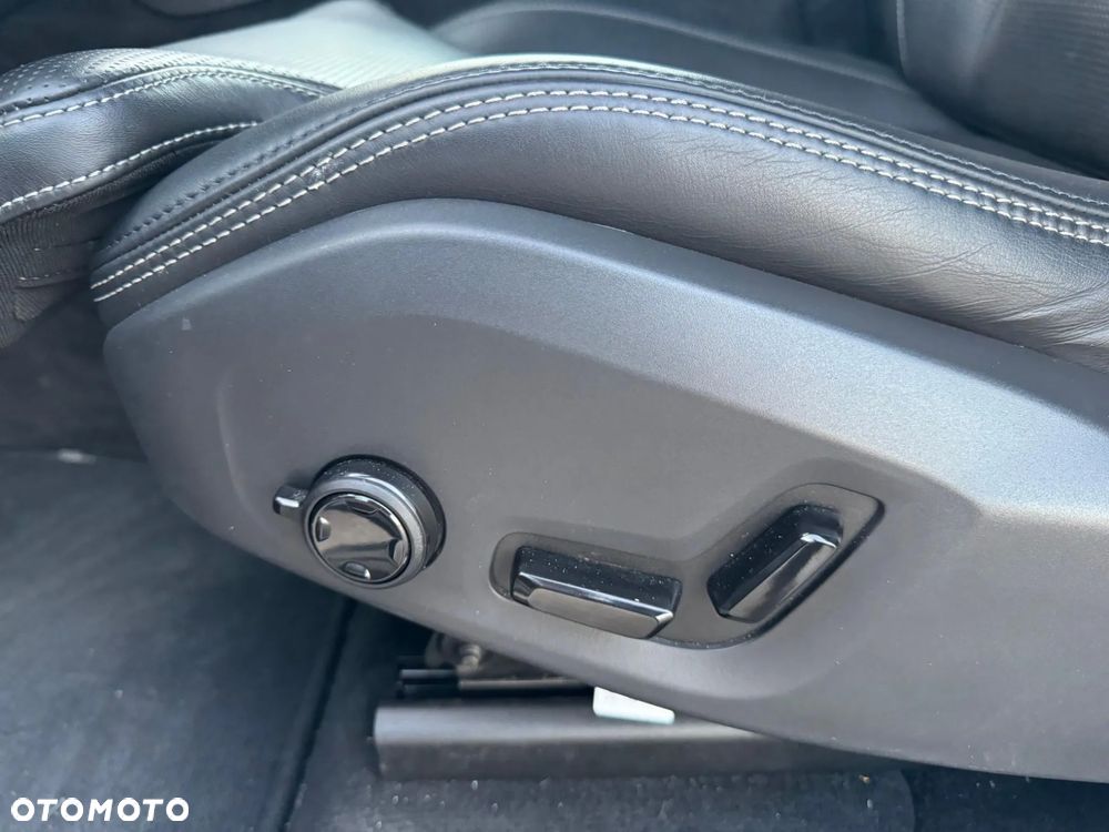 Volvo XC 60 T5 AWD Geartronic Inscription - 26