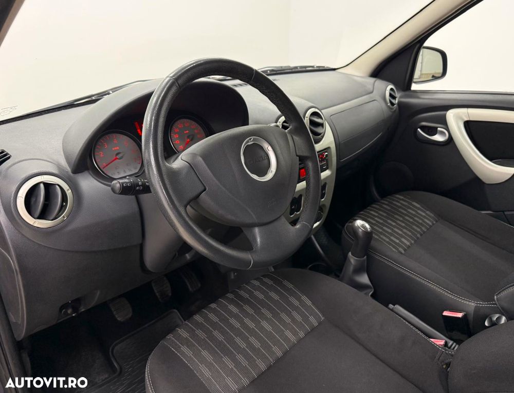 Dacia Logan MCV 1.6 MPI Preferance - 16