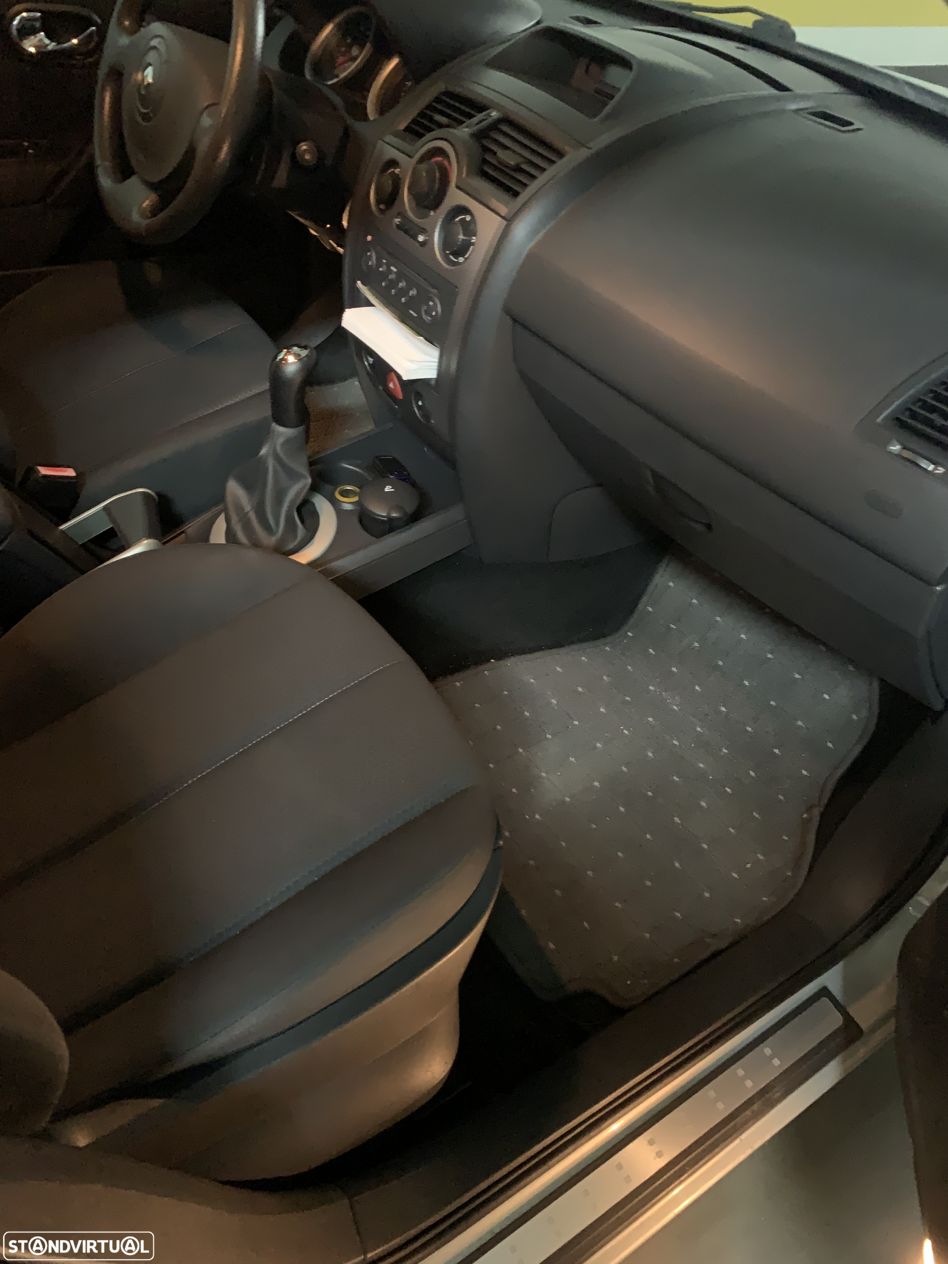 Renault Mégane 1.5 dCi Confort - 12