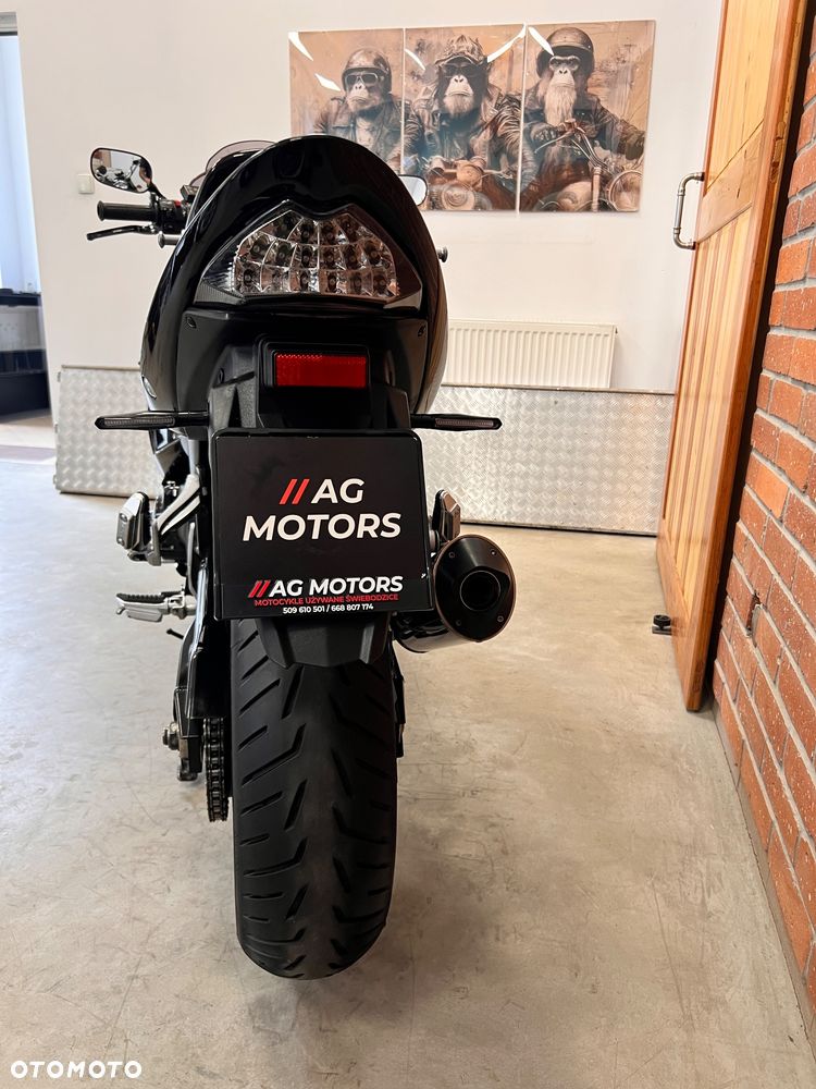 Suzuki GSX 1000 - 18