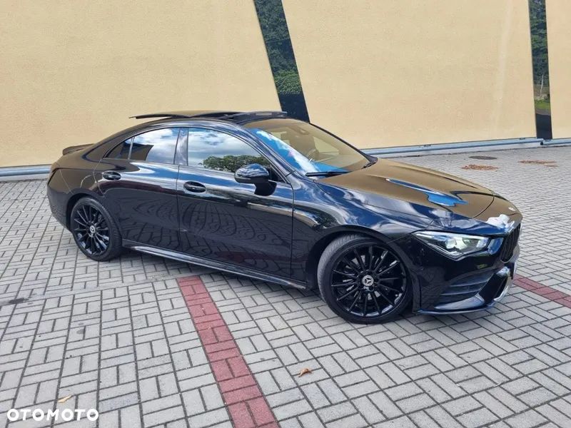 Mercedes-Benz CLA 220 4-Matic AMG Line 7G-DCT - 4