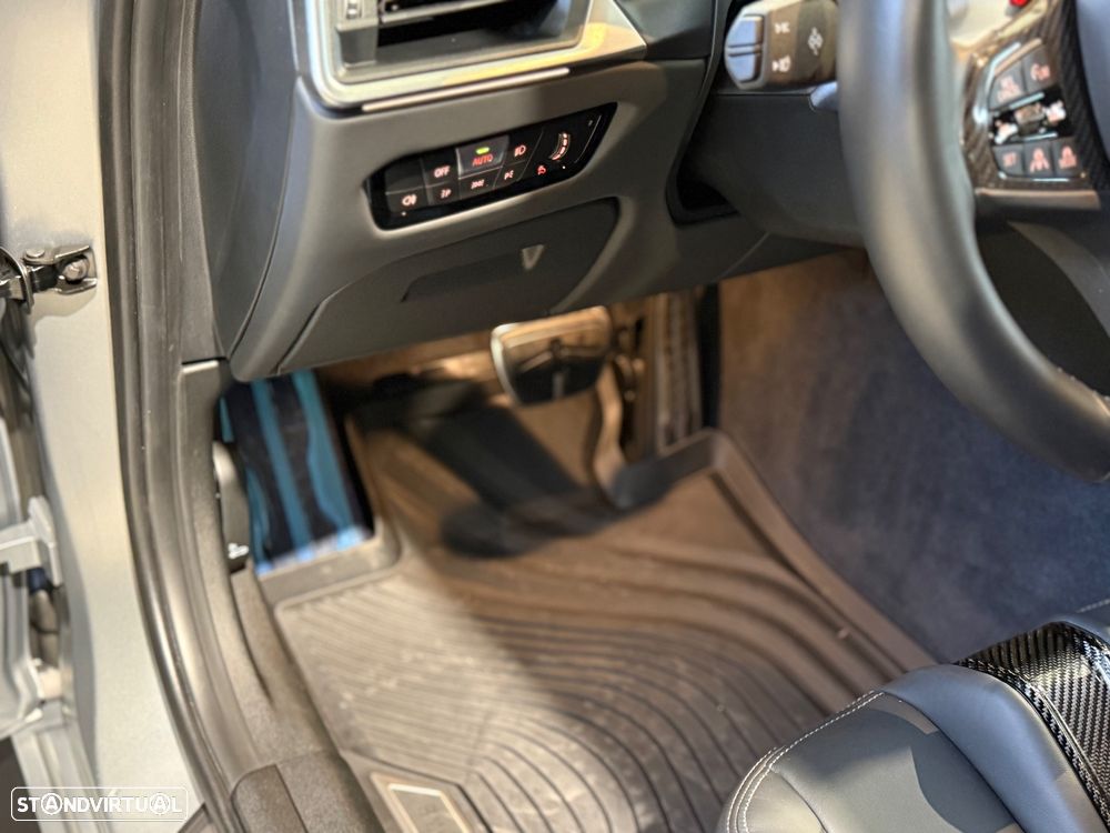 BMW M3 Competition xDrive - 33