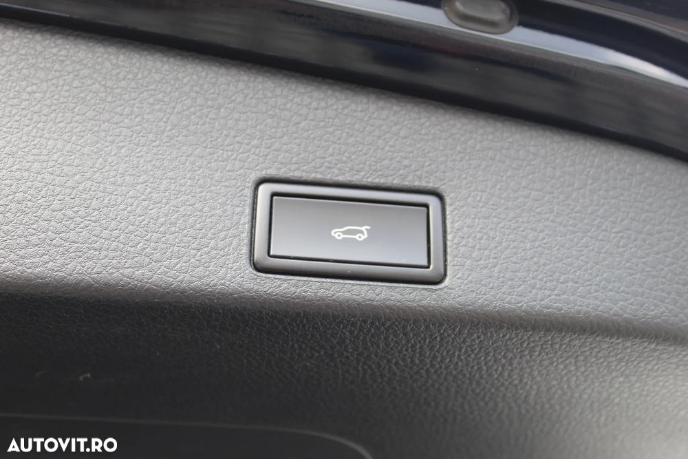 Volkswagen Touareg 3.0 V6 TDI BMT - 36