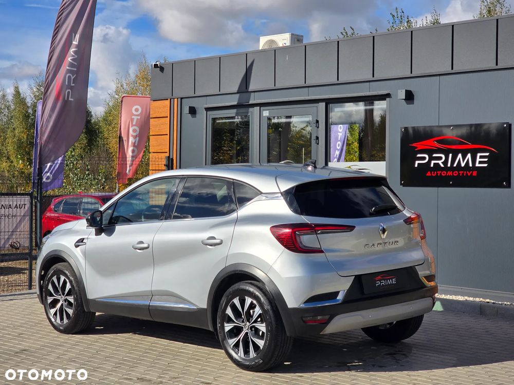 Renault Captur TCe Mild Hybrid 140 EDC GPF TECHNO - 11