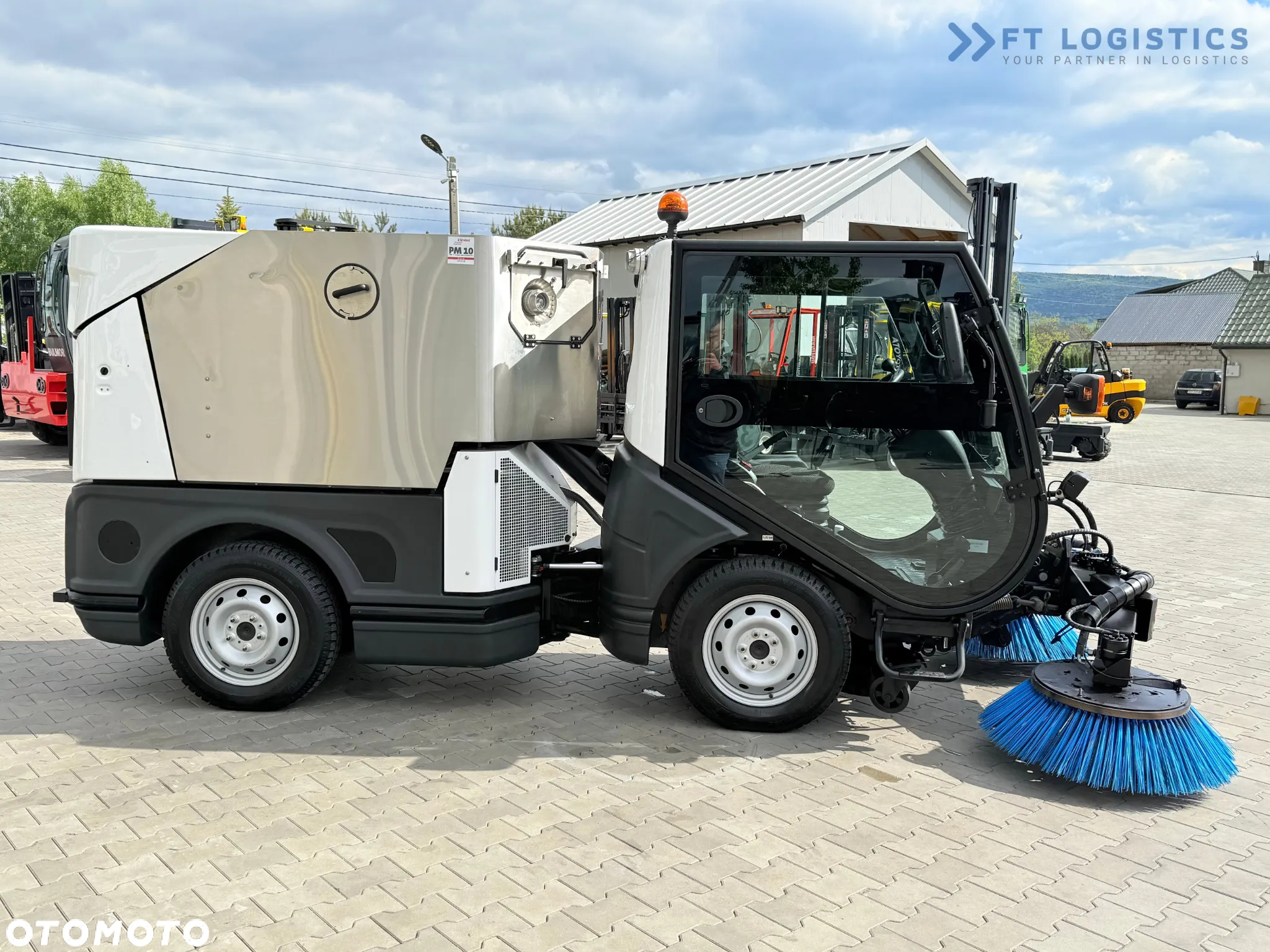 Inny Nilfisk City Ranger 3500 – Zamiatarka Komunalna Przegubowa | Rok 2017 | Tylko 442 mth | Diesel | 4x4 - 8