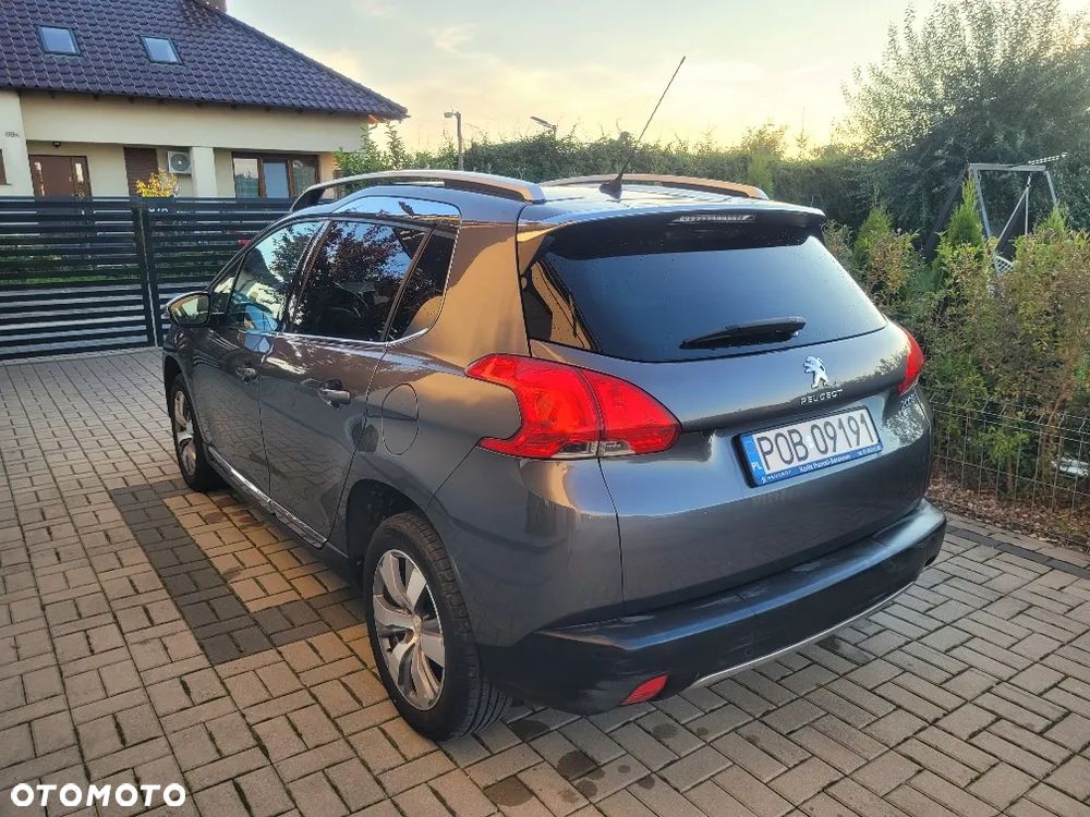 Peugeot 2008 e-HDi FAP 92 EGS6 STOP & START Allure - 4