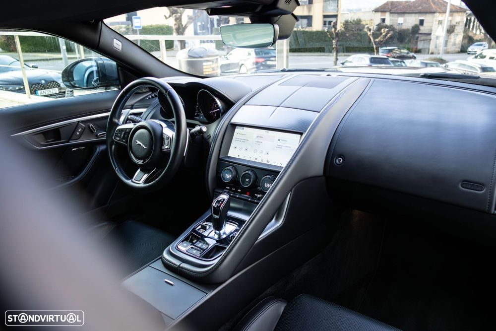 Jaguar F-Type 2.0 i4 R-Dynamic - 17