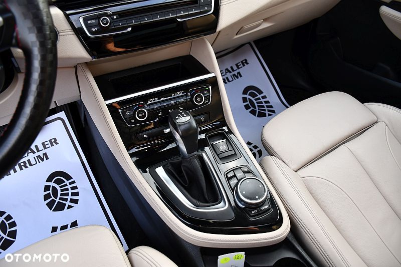 BMW Seria 2 220d xDrive Sport-Aut Luxury Line - 16