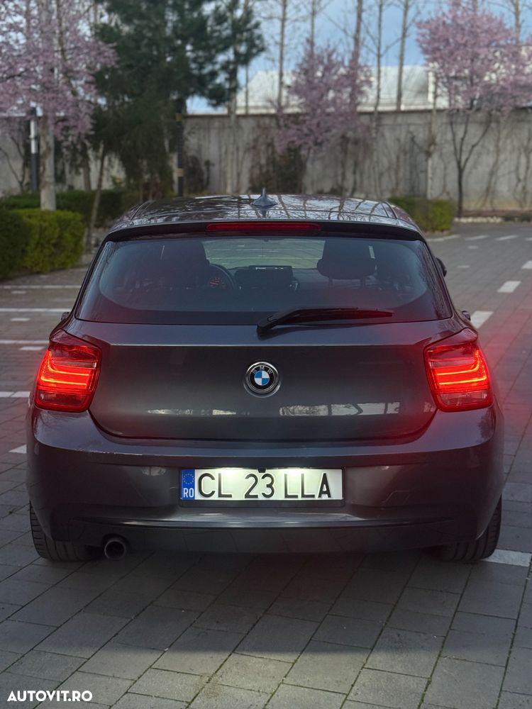 BMW Seria 1 116i Sport Line - 4