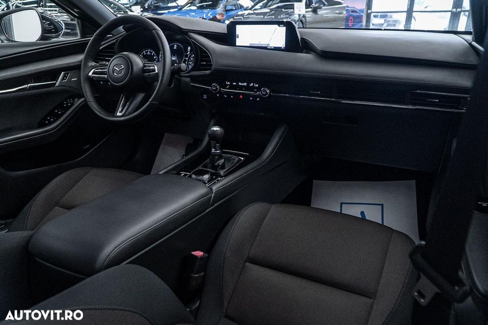 Mazda 3 SKYACTIV-X 2.0 M-Hybrid SELECTION - 3