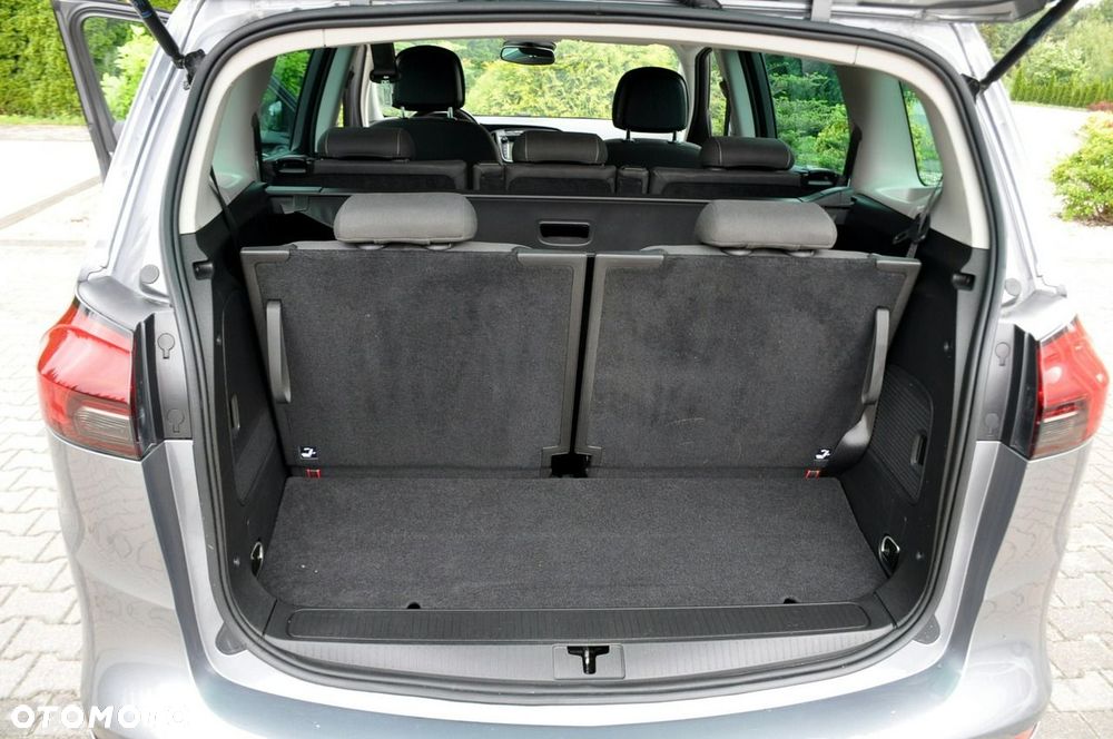 Opel Zafira - 38