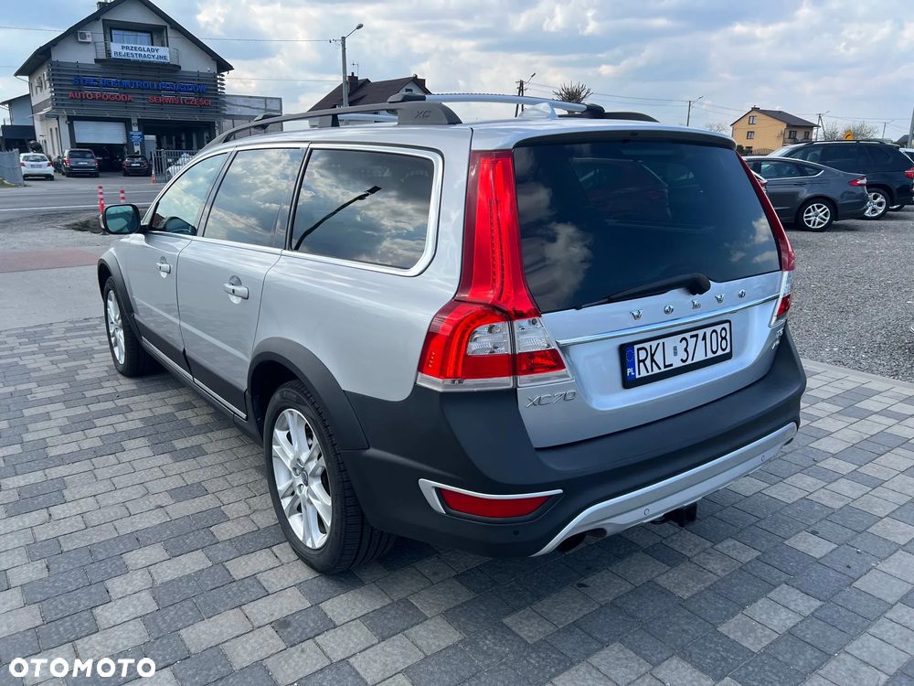 Volvo XC 70 T5 AWD Summum - 3
