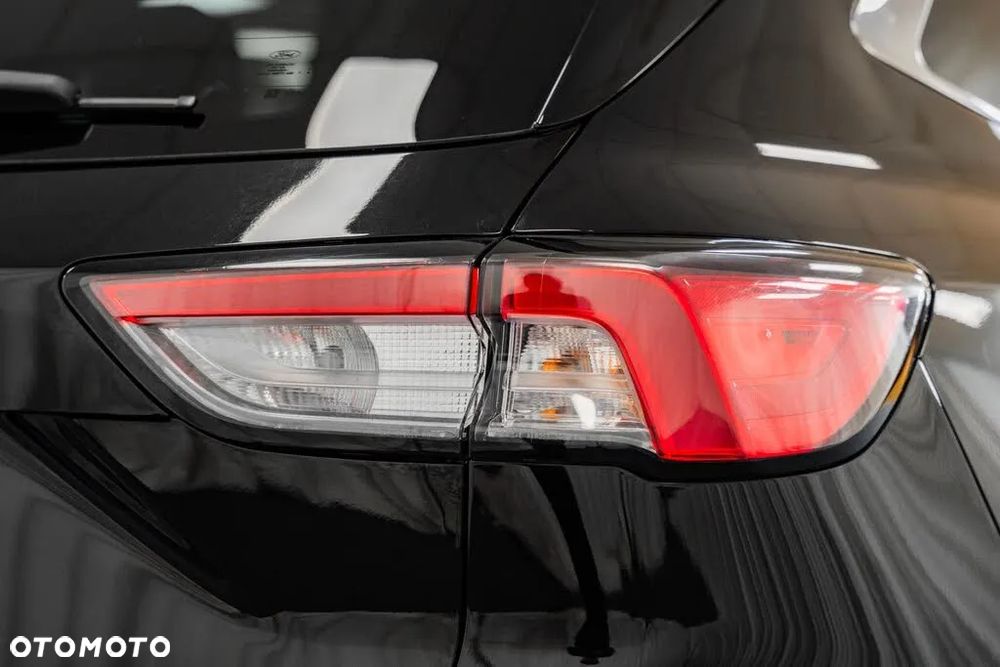 Ford Escape 2.0 EcoBoost AWD Titanium - 14