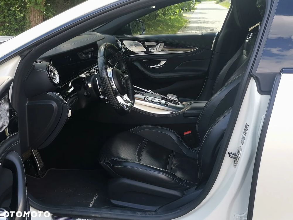 Mercedes-Benz AMG GT 43 4Matic+ 4D Speedshift TCT 9G - 13