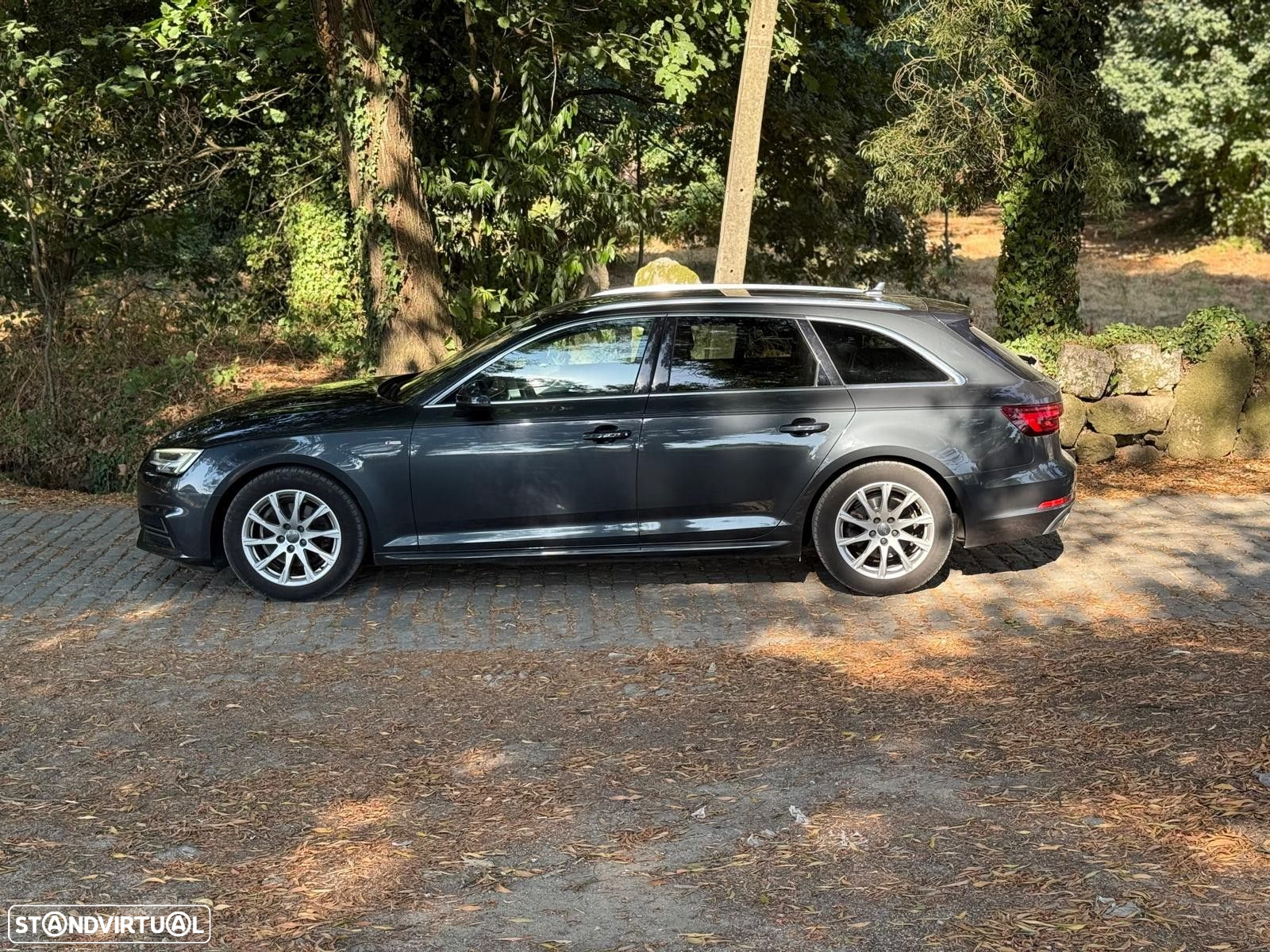 Audi A4 2.0 TDI S-line S tronic - 43