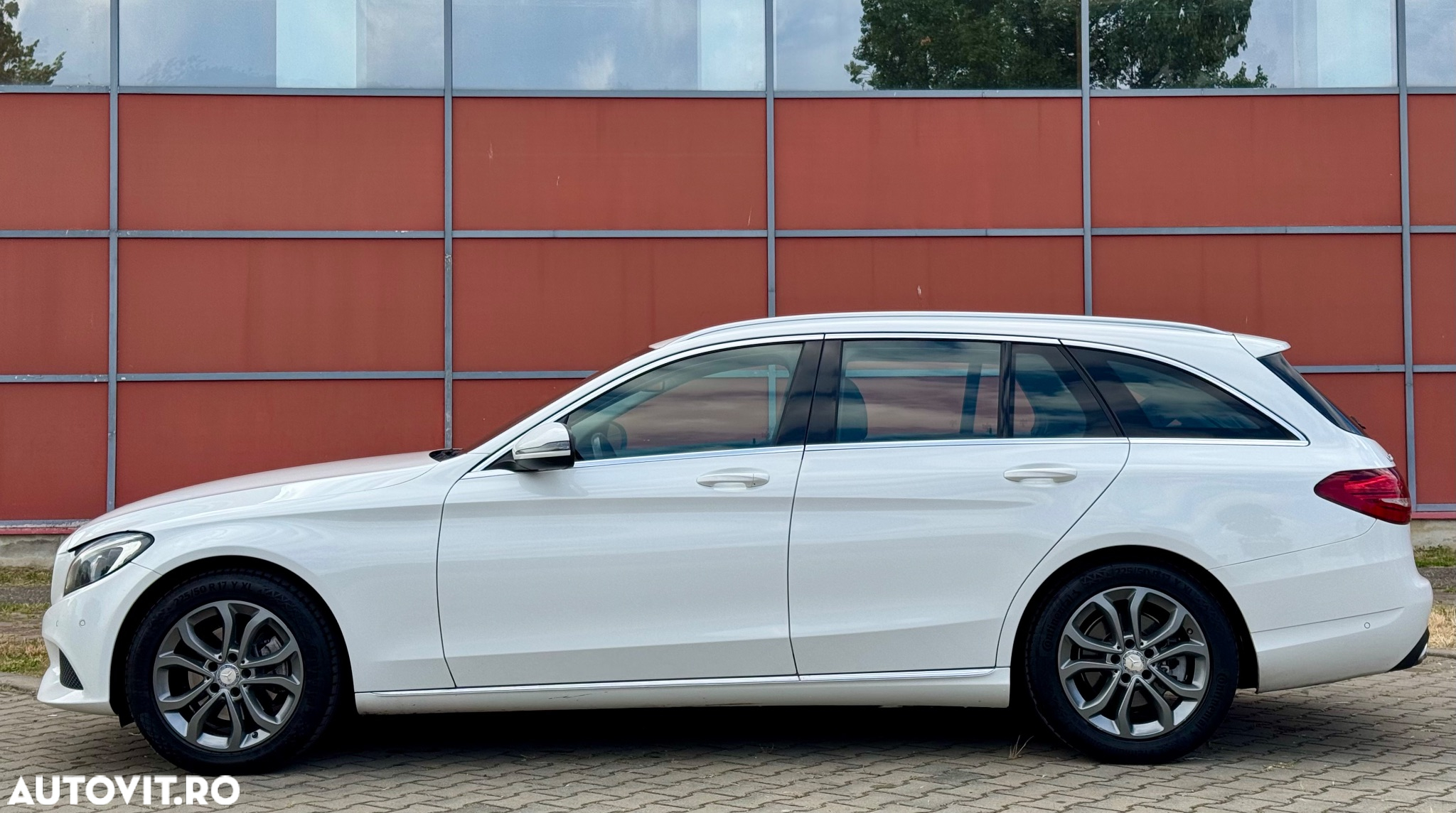 Mercedes-Benz C 220 (BlueTEC) d T 7G-TRONIC Avantgarde - 18